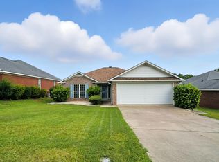 8027 Garrett Pines Dr, Midland, GA 31820