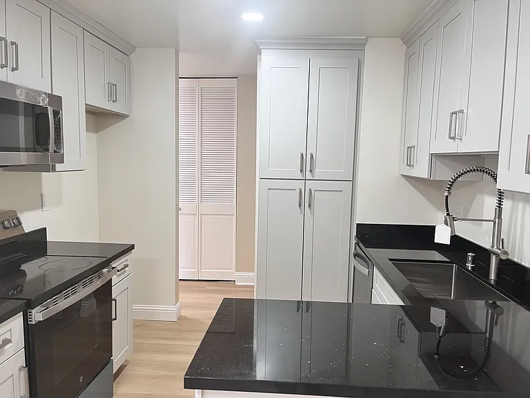 1730 Halford Ave #359 — Photo 5
