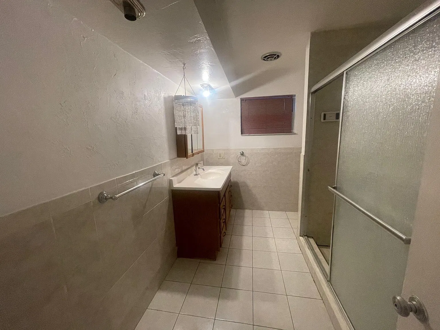 2 bed, 1.0 bath, 1000 sqft, $2,100 — Photo 3