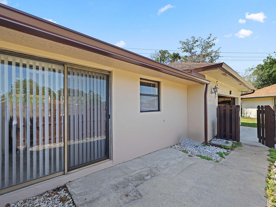 1st image of 6332 Moonstone Way