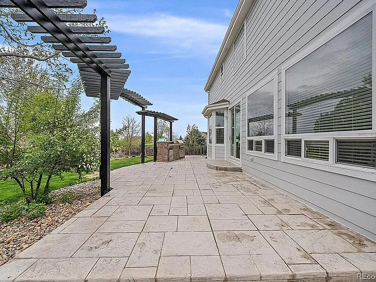 6986 Sulfur Ct — Photo 32