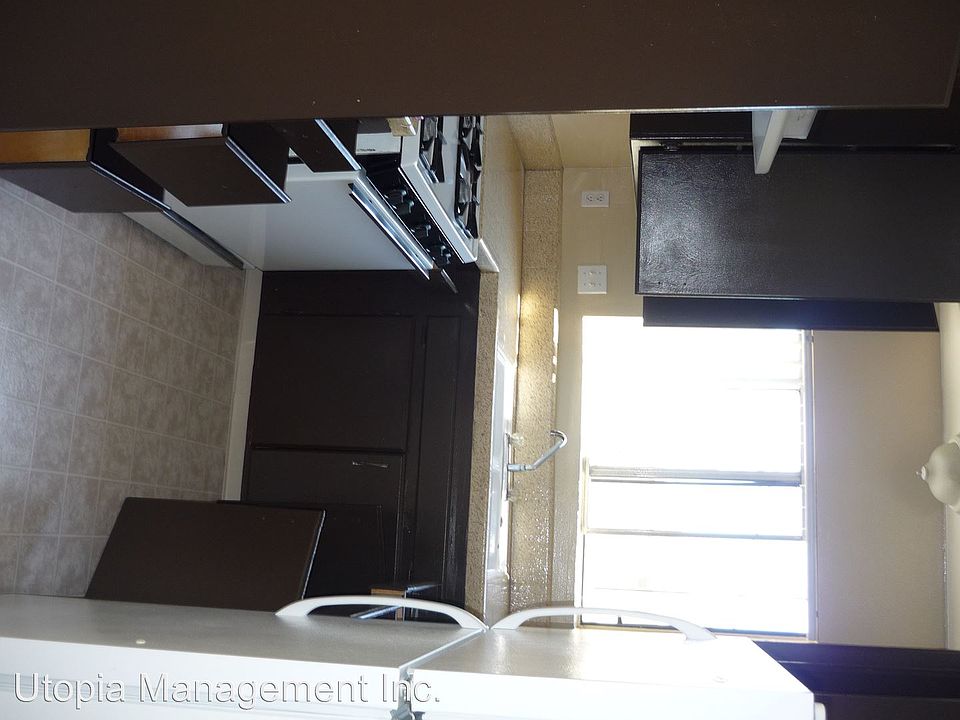 2nd image of 4045 Cherokee Ave APT 9