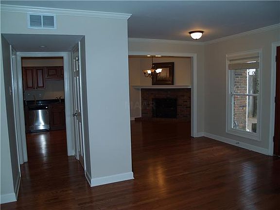 3rd image of 1688 Central Ave