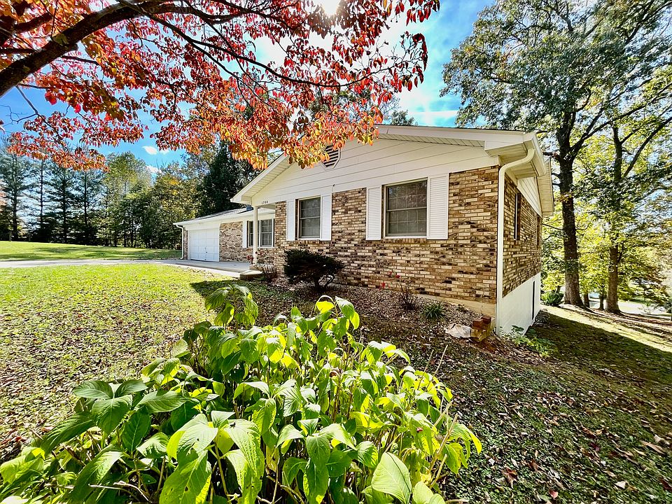 1708 Prather Dr, Nancy, KY 42544 Zillow