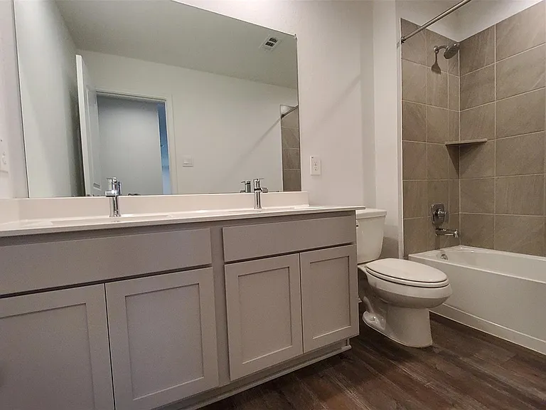 4901 Blue Beetle Ridge Dr — Photo 30