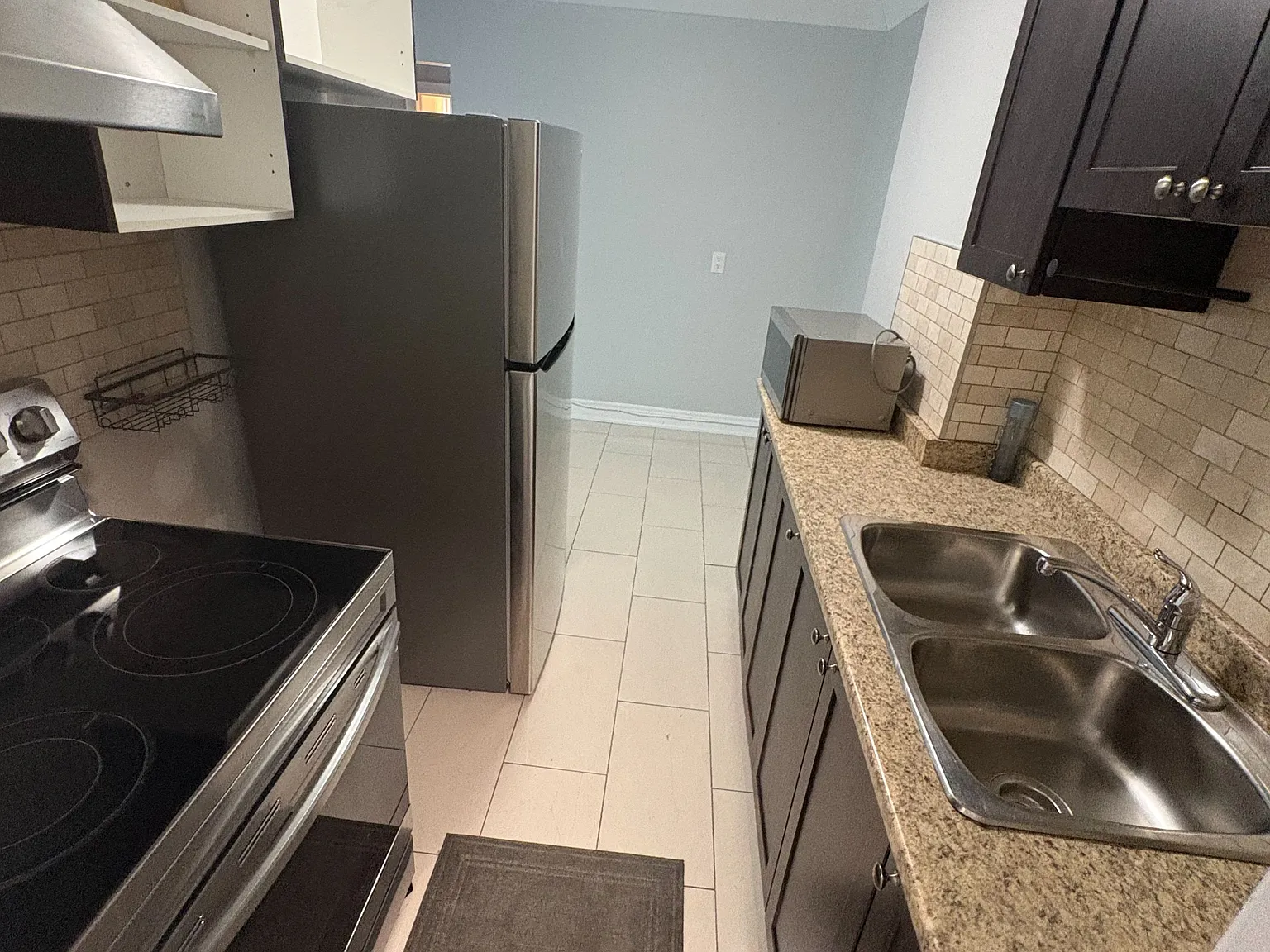 1 bed, $1,670 — Photo 4