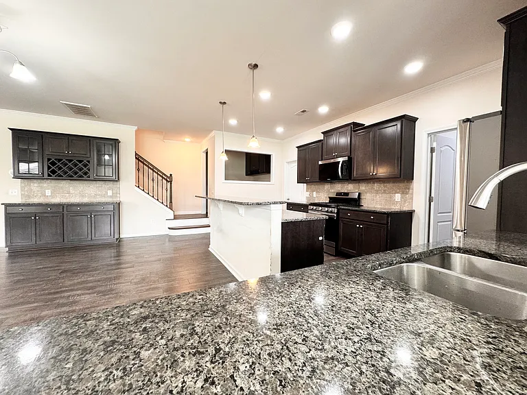 10428 Honeyfur Ct — Photo 6