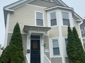 177 Ivy St, Providence, RI
