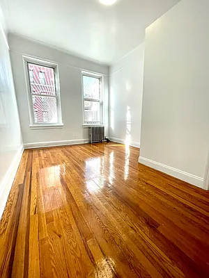 Rented by Elmekies Equities | media 4