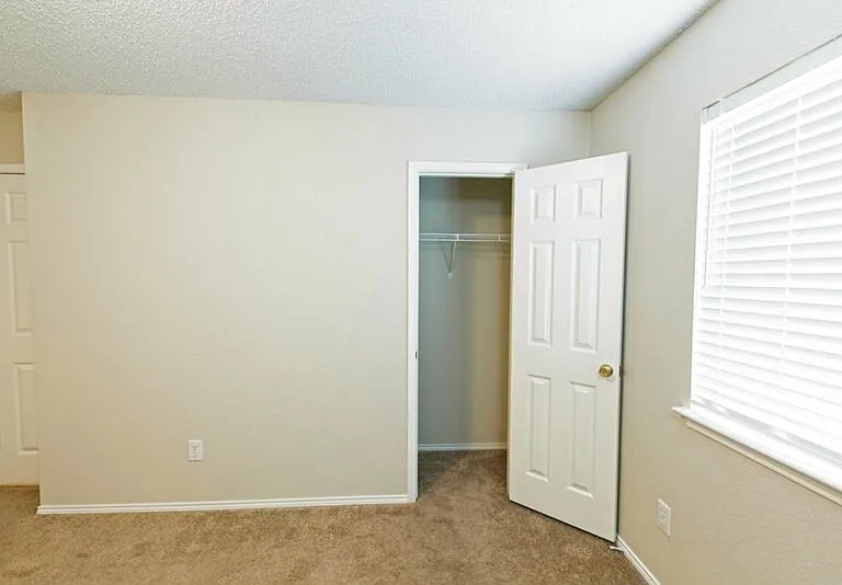 1118 Water Oak Way — Photo 26
