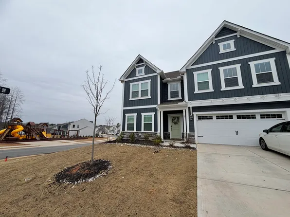 19 Silver Moon Ln, Clayton, NC 27527