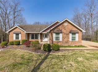 12401 Fieldstone Dr, Festus, MO 63028