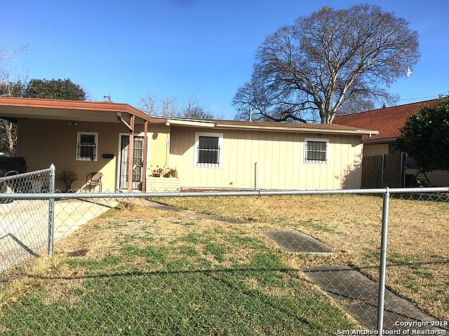 1st image of 747 Linda Lou Dr