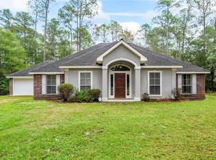 68454 Abney Dr, Mandeville, LA 70471