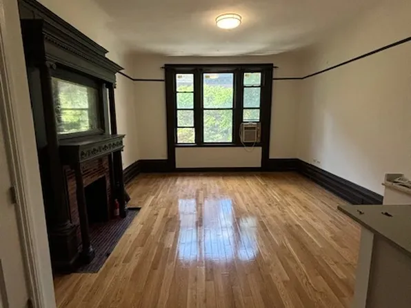 335 W 71st St APT 2A, New York, NY 10023