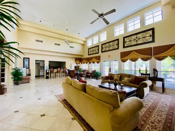 9977 Westview Dr APT 111, Coral Springs, FL 33076