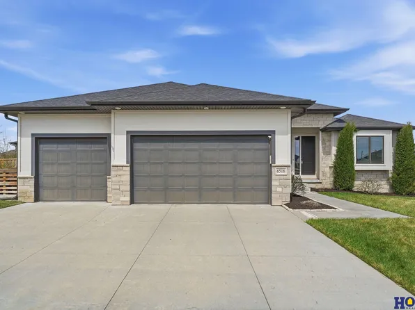 6516 Julia Cir, Lincoln, NE 68516