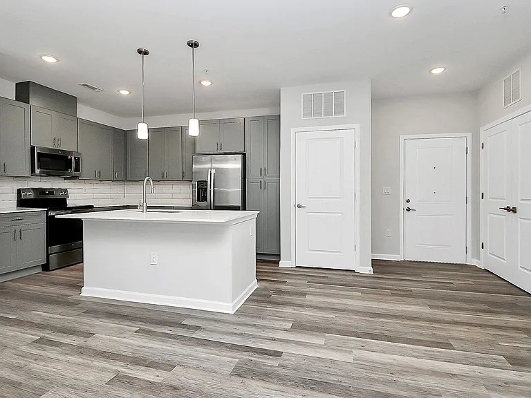 520 Tom Hunter Rd — Photo 34