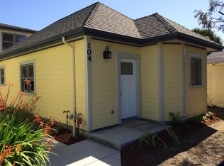 104 Myrtle St, Santa Cruz, CA 95060