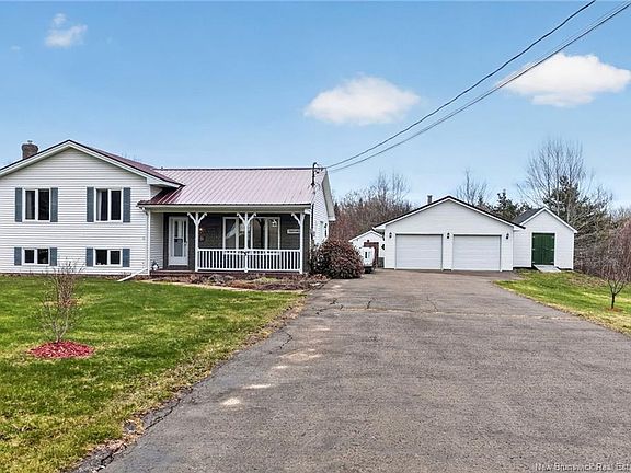 2nd image of 124 Cove Rd