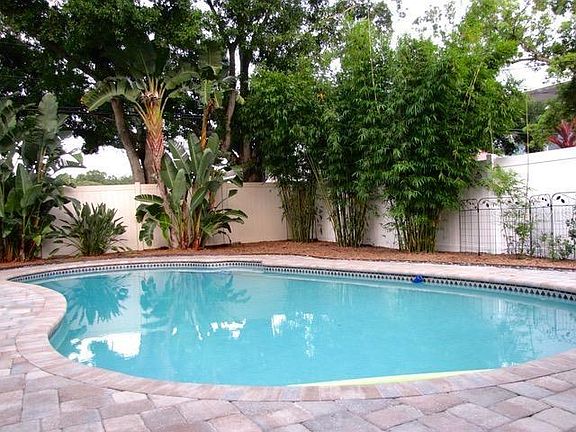 3rd image of 1709 Cypress Ave