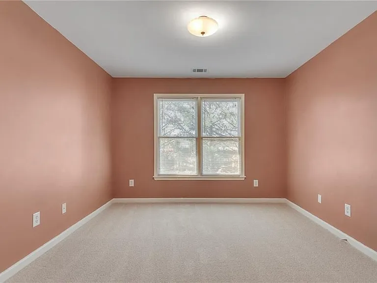 1387 Village Creek Cir — Photo 24