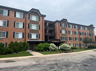 1106 S New Wilke Rd APT 209, Arlington Heights, IL 60005