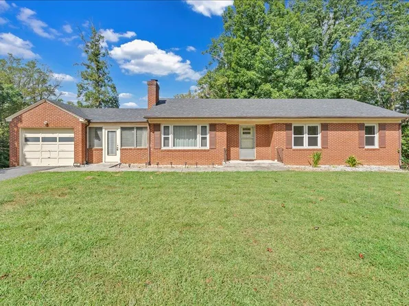 595 Robinhood Rd, Bassett, VA 24055