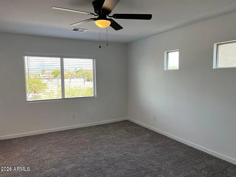 6006 W Hartford Ct — Photo 10