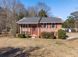 300 Lavender Road, Athens, GA 30606