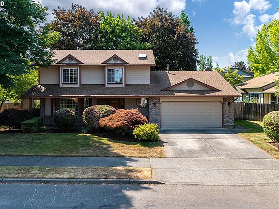 2nd image of 9502 NE 32nd Ave