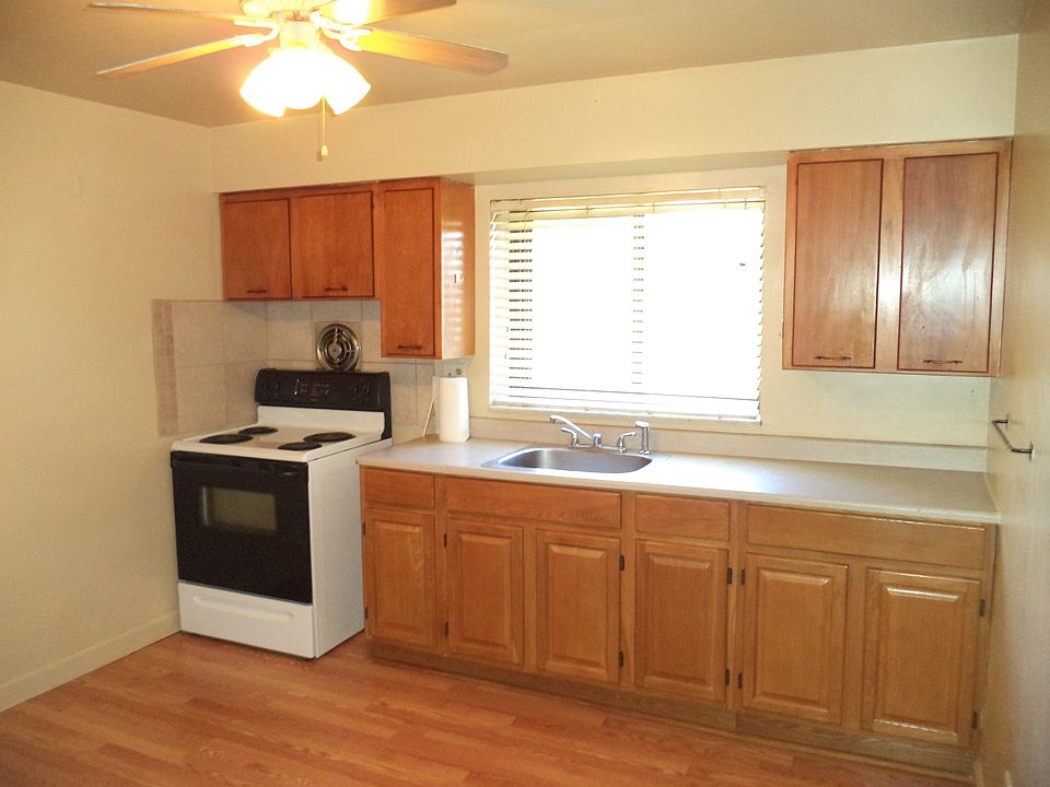 equipped kitchen