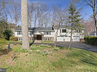 18607 Cabin Rd, Triangle, VA 22172