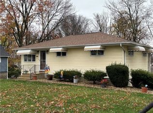 1727 Lake Ave, Elyria, OH 44035
