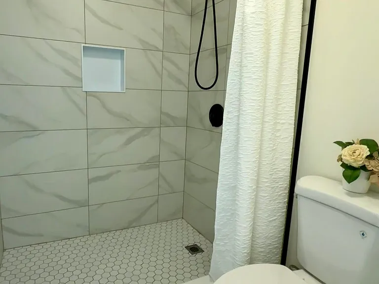 11289 SW 18th Ct — Photo 5