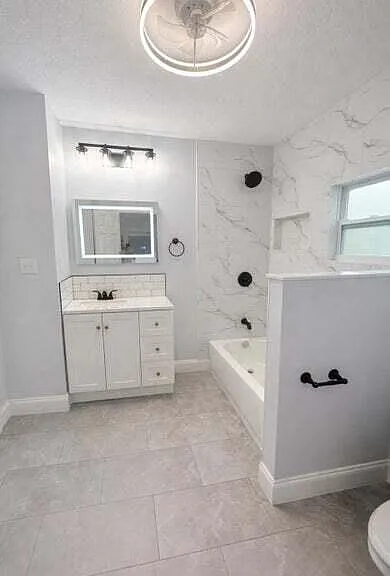 139 Alma Ct — Photo 15