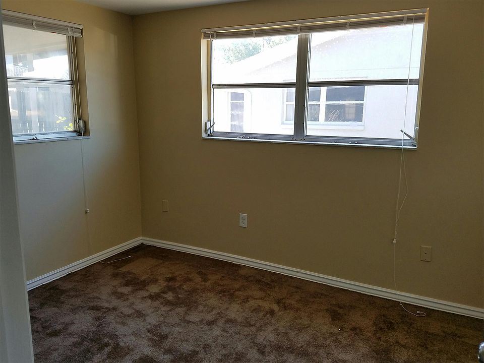 2nd image of 7608 Rosewood Dr