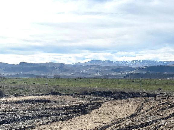 4th image of 78 Tbd Hwy