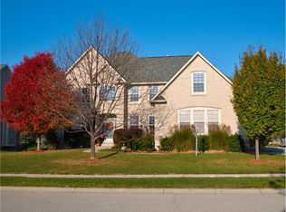 434 Sapphire Dr, Carmel, IN 46032
