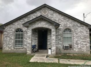 4918 Bluff St, San Antonio, TX 78228