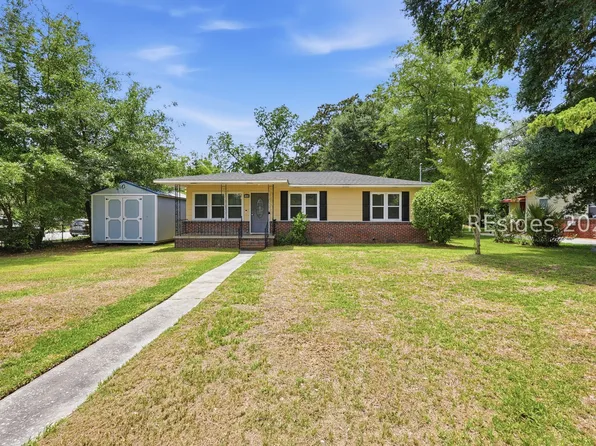 1502 Palmetto Dr, Beaufort, SC 29902