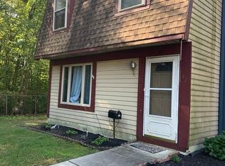 32 Coventry Ct, Clementon, NJ 08021