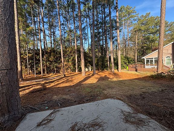 2nd image of 153 Whitwood Cir