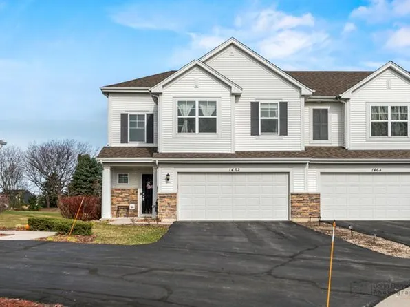 1462 Lighthouse Ln, Hampshire, IL 60140