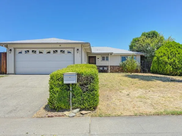 3611 Lyra St, Sacramento, CA 95827