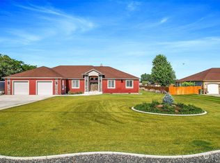 1834 NE F 5 Rd #5, Moses Lake, WA 98837