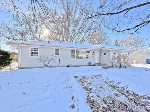 Hopkins MN Single Family Homes For Sale - 7 Homes | Zillow