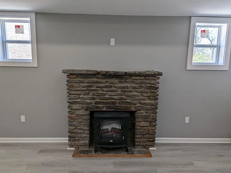 3327 Brighton St — Photo 11