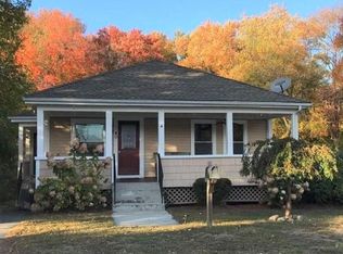 40 Denby St, Woonsocket, RI 02895