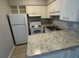 Candlelight Square, Jacksonville, FL 32207